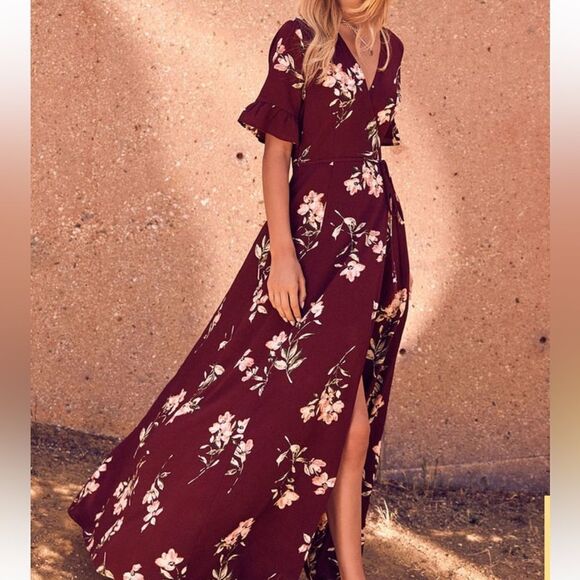 Lulus September Sunsets Burgundy Floral Print Wrap Maxi Dress Sz M NWT IN PKG - Picture 1 of 8